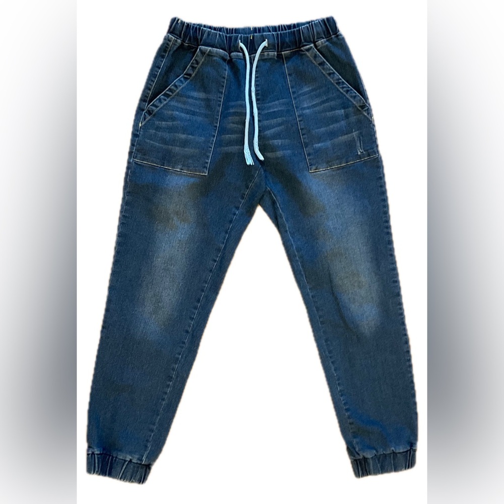 Women’s  Pull on Blue Jeans Size Large Elastic